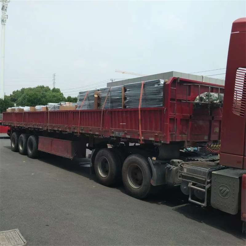 阳春市乌鲁木齐县物流专线：高效直达的运输之旅